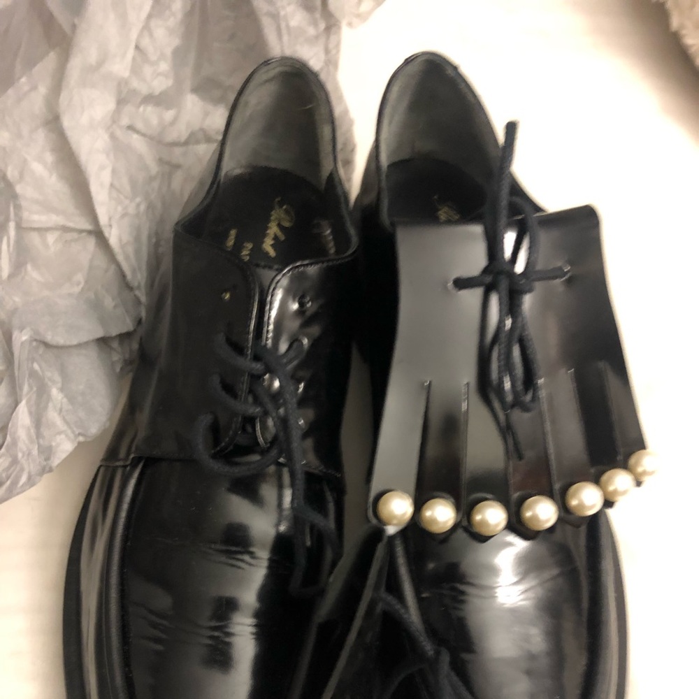 Robert Clergerie Black wing tip 39.5